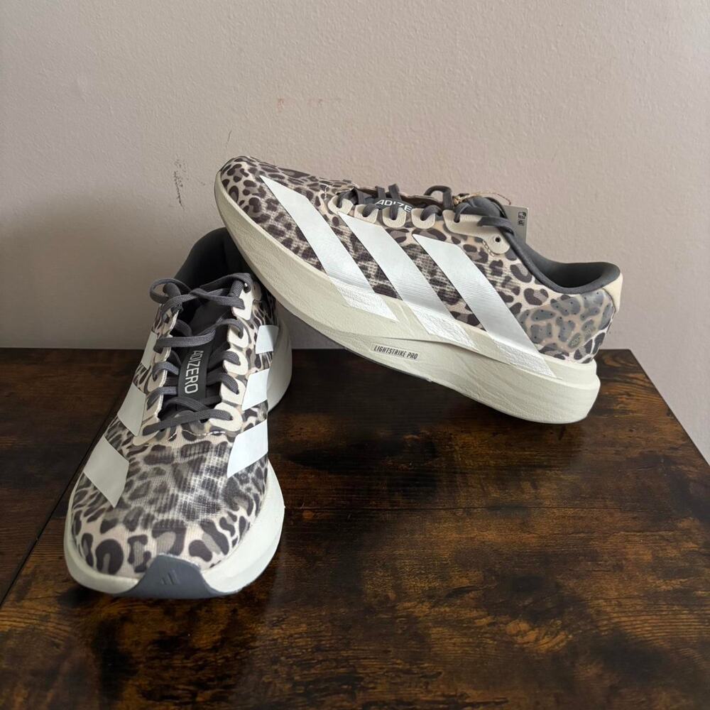 Adidas adizero evo sl leapard print size 7.5 women